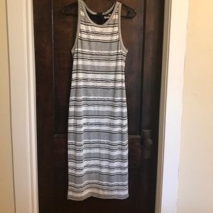 B&W midi-bodycon dress